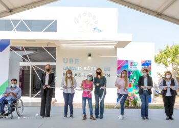 Entrega Mariana Gómez a familias de Altamira nueva Unidad de Rehabilitación 