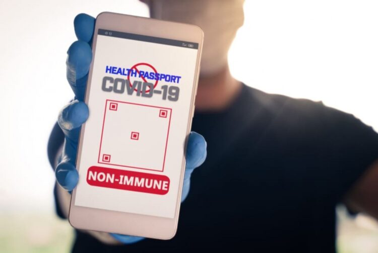 Travel Pass, el pasaporte Covid llegaría a América en marzo