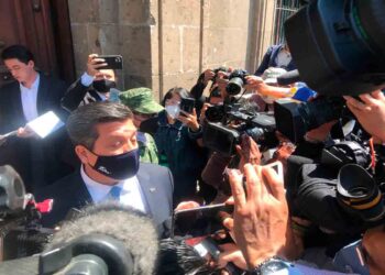 Gobernadores acuden a suscribir el Acuerdo Nacional por la Democracia