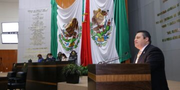 Exhortan al Congreso de la Unión para que pensiones sean en salarios mínimos y no en UMAs