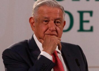 Envía AMLO iniciativa para suspender permisos concesionarios de hidrocarburos