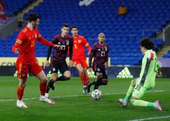 Gales vence por primera vez en la historia a México