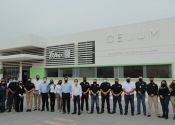 Visita gobernador el Centro de Justicia para las Mujeres en Reynosa