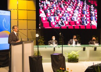 Mi gobierno continuará otorgando todo el respaldo a la UAT: Gobernador