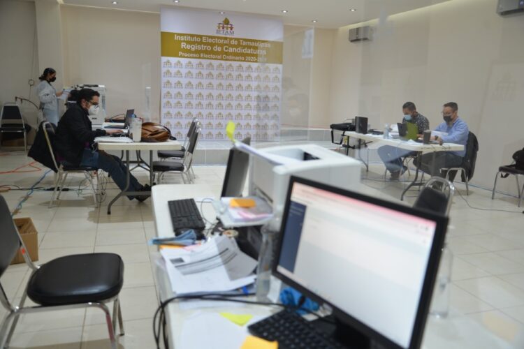 Recibe IETAM otras 16 solicitudes de candidatos a alcaldes y 15 a Diputaciones