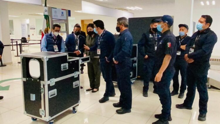 Instalan Scanner para pasajeros en puente Juárez-Lincoln de Nuevo Laredo