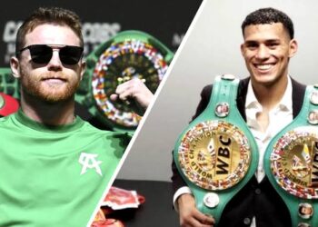David Benavidez cree que el Canelo Álvarez tiene miedo de enfrentarlo