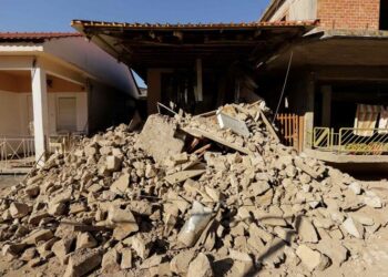 Sismo de magnitud 6.2 en Grecia causa pánico y daños