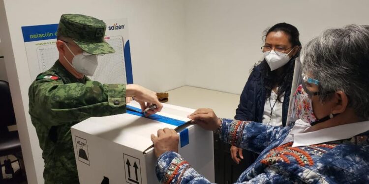 Llegan 25,350 vacunas anticovid para aplicar en adultos mayores de Madero,Tamaulipas