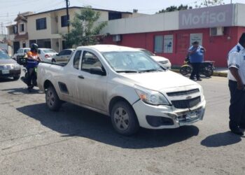 Chofer ocasiona costoso choque