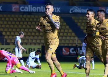 Pumas Tabasco le roba el triunfo a Dorados