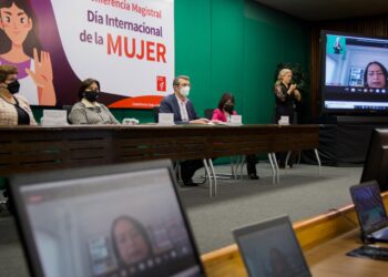 Preside Rector acto conmemorativo de la UAT por el Día Internacional de la Mujer