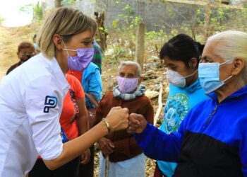 Atiende alcaldesa Pilar Gómez necesidades de la población victorense