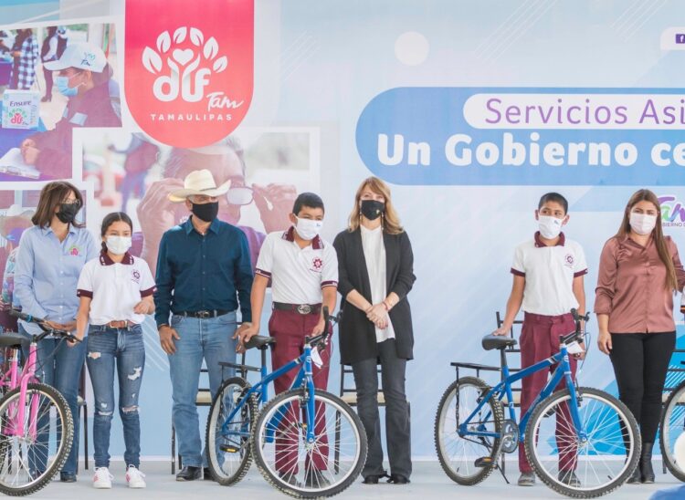 Lleva DIF Tamaulipas un Gobierno Cerca de Ti a familias  de Antiguo Morelos.