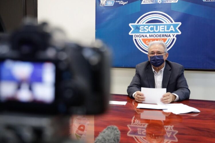 Beneficia Ayuntamiento seis planteles en Escuela Digna