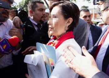 Rosario Robles no se declara culpable; va a juicio