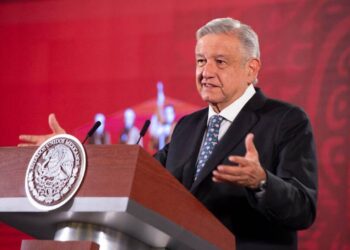 AMLO busca el regreso a clases presenciales