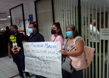 Piden renuncia de subsecretaria de la SET