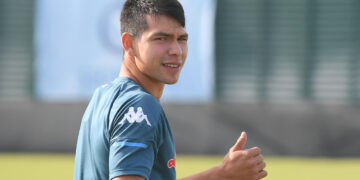 Chucky Lozano regresa al entrenamiento grupal del Napoli