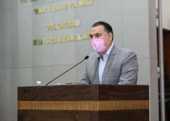 Citarán diputados a comparecer a Gloria Molina y Mario Gómez