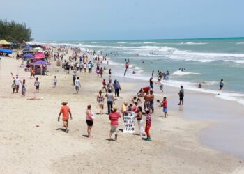 Vacaciones y turistas podrían dejar ola de Covid en Tamaulipas