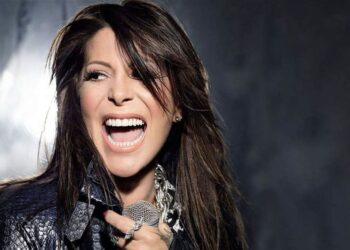 Alejandra Guzman se contagia de Covid-19