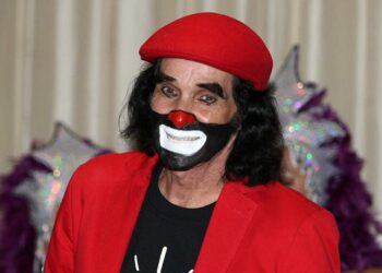 Hospitalizan de emergencia a Cepillin