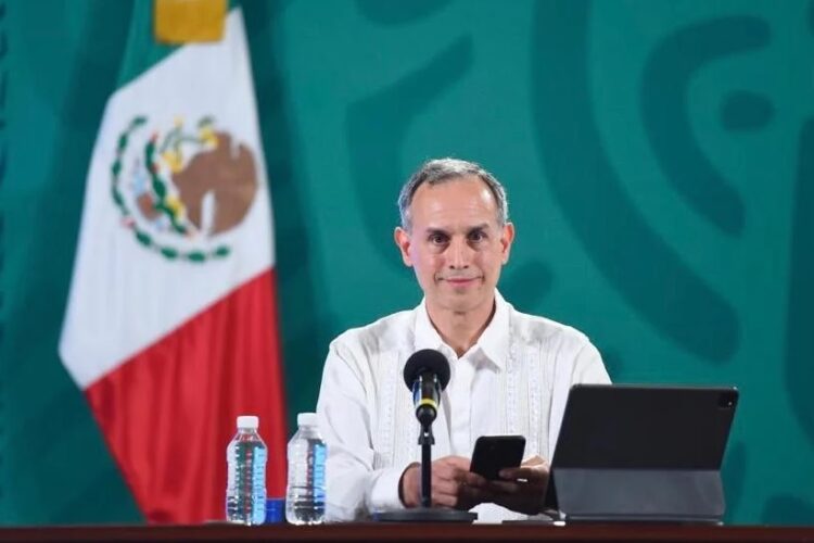 Regresa Gatell a conferencias