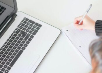 Youtube estrena canal para secundaria y prepa