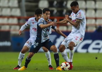 Los Tuzos despiertan tarde en el Torneo
