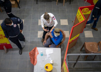 Israel comienza a vacunar a Palestinos