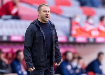 Al terminar la temporada con el Bayern, Flick se irá con la Selección Teutona