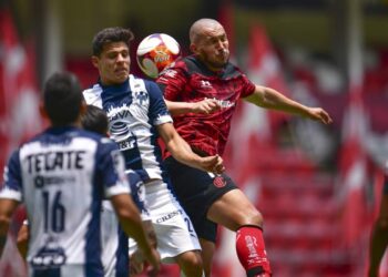 Monterrey gana en el Infierno y agudiza crisis del Toluca