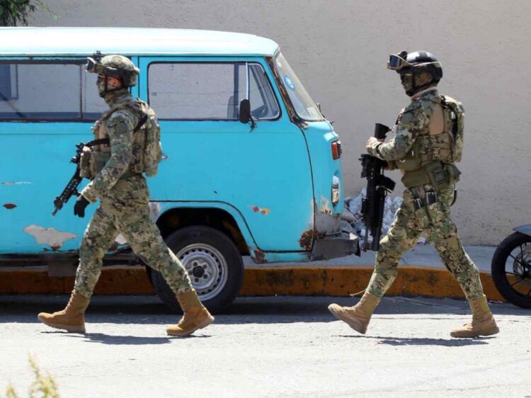 Detienen a 30 elementos de la Semar por desapariciones en Nuevo Laredo