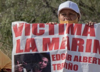 Fiscal Federal y mando de la Guardia Nacional amenazan a viuda