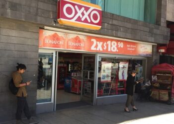 Clientes de Citibanamex ya no podrán hacer depósitos en Oxxo