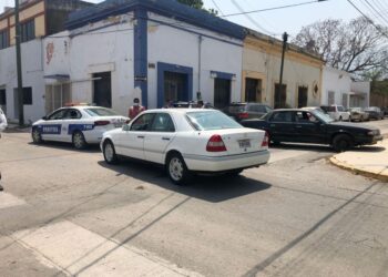 Chofer omite alto y causa choque en calles 19 y Matamoros