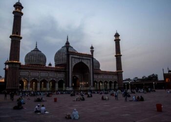 India y sus grandes ciudades van a confinamiento por covid