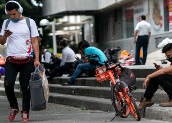 Multas por no registrar celulares en Padrón Nacional de Usuarios de Telefonía Móvil