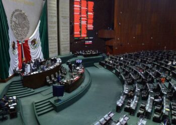 Diputados aprueban Ley de Hidrocarburos que libera de regulaciones a Pemex