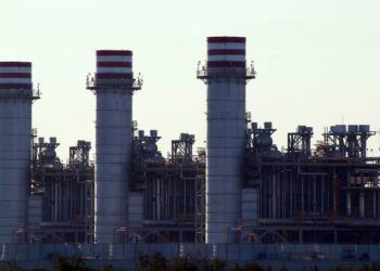 Cofece interpone controversia constitucional a reforma a Ley de Industria Eléctrica