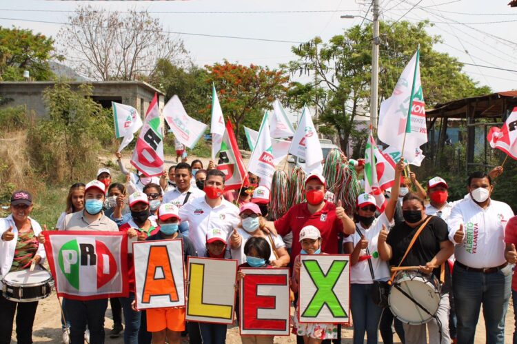 Establece Montoya compromiso de pavimentar  calles de colonias Álvaro Obregón y Alta Vista