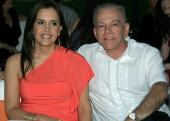 Clara Luz Flores pide perdón por mentir en relación con Keith Raniere