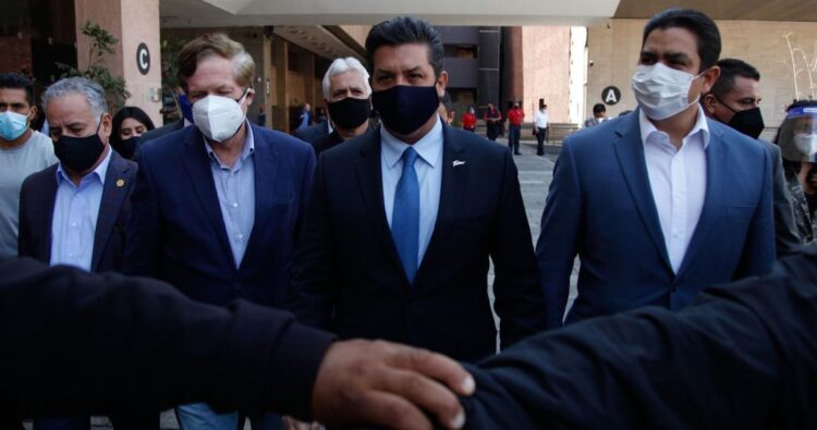 Comisión Instructora del Congreso dictamina procedente desafuero a García Cabeza de Vaca