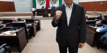 Eligen a Félix García presidente de la mesa directiva en Congreso local