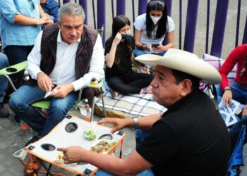 Salgado Macedonio y Morón serán dirigentes de Morena en Guerrero y Michoacán