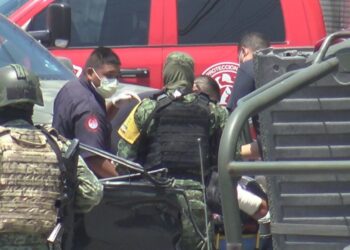 Grave, mujer herida en choque provocado por militares