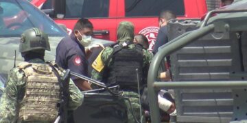 Grave, mujer herida en choque provocado por militares