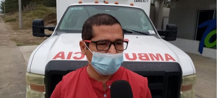 Cocodrilo muerde brazo a mujer en laguna del Carpintero