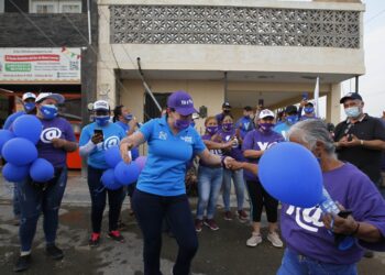 Recibe Yahleel apoyo de Colinas del Sur en Nuevo Laredo